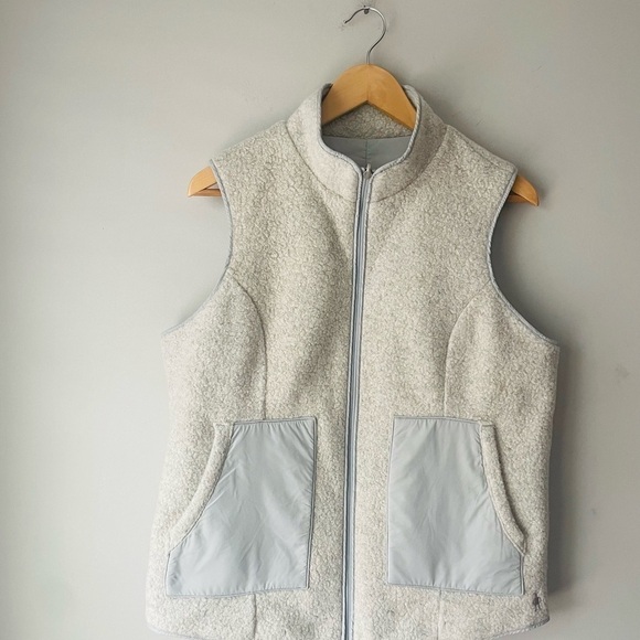 Smartwool Jackets & Blazers - Smartwool Gray Sherpa Reversible Vest